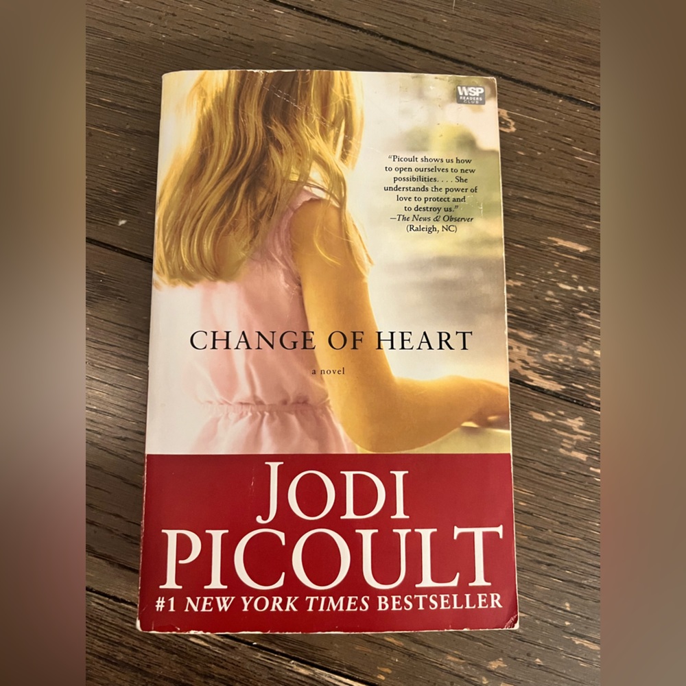 📚BUY 2 GET 1‎ FREE Change Of Heart by Jodi Picoult